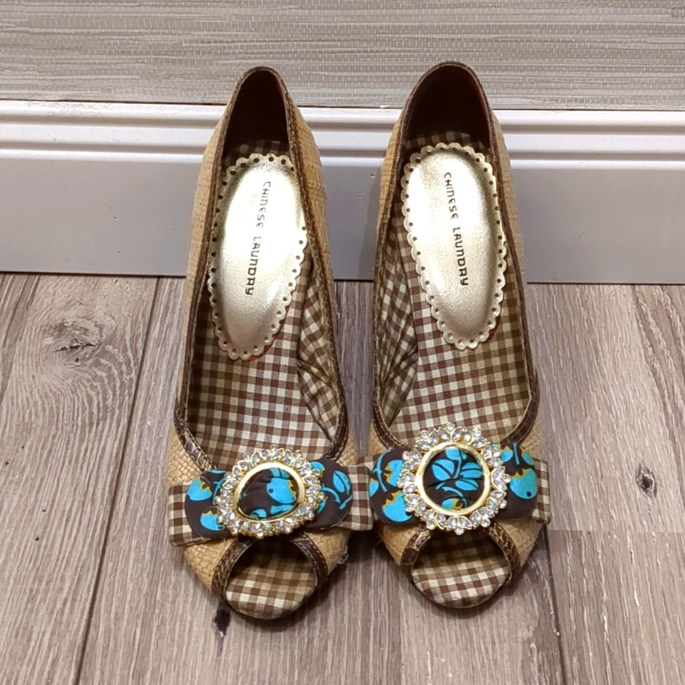 Chinese Laundry Women's Peep Toe Heels, Size 6.5